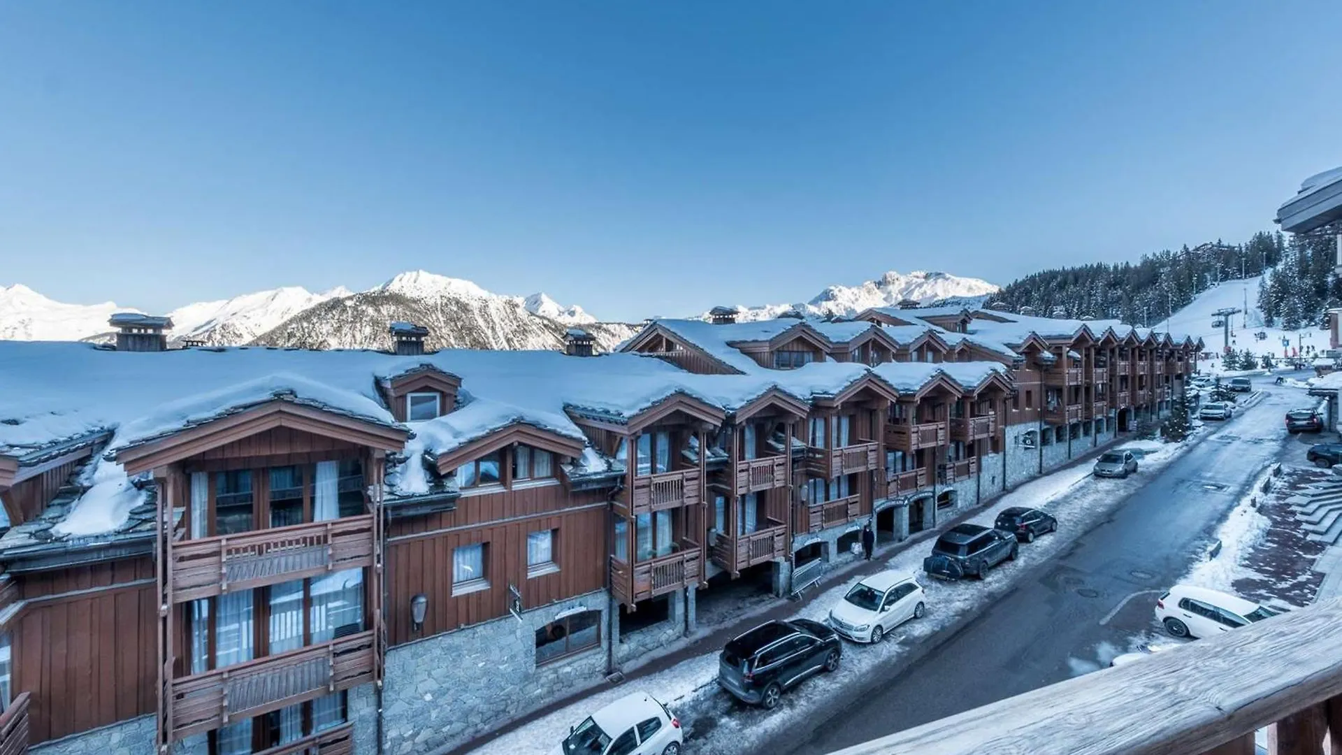 Apartment Bel Appart Renove, 42M², Courchevel 1850, 4 Pers, Centre Station, Skis Aux Pieds - Fr-1-631-211 France